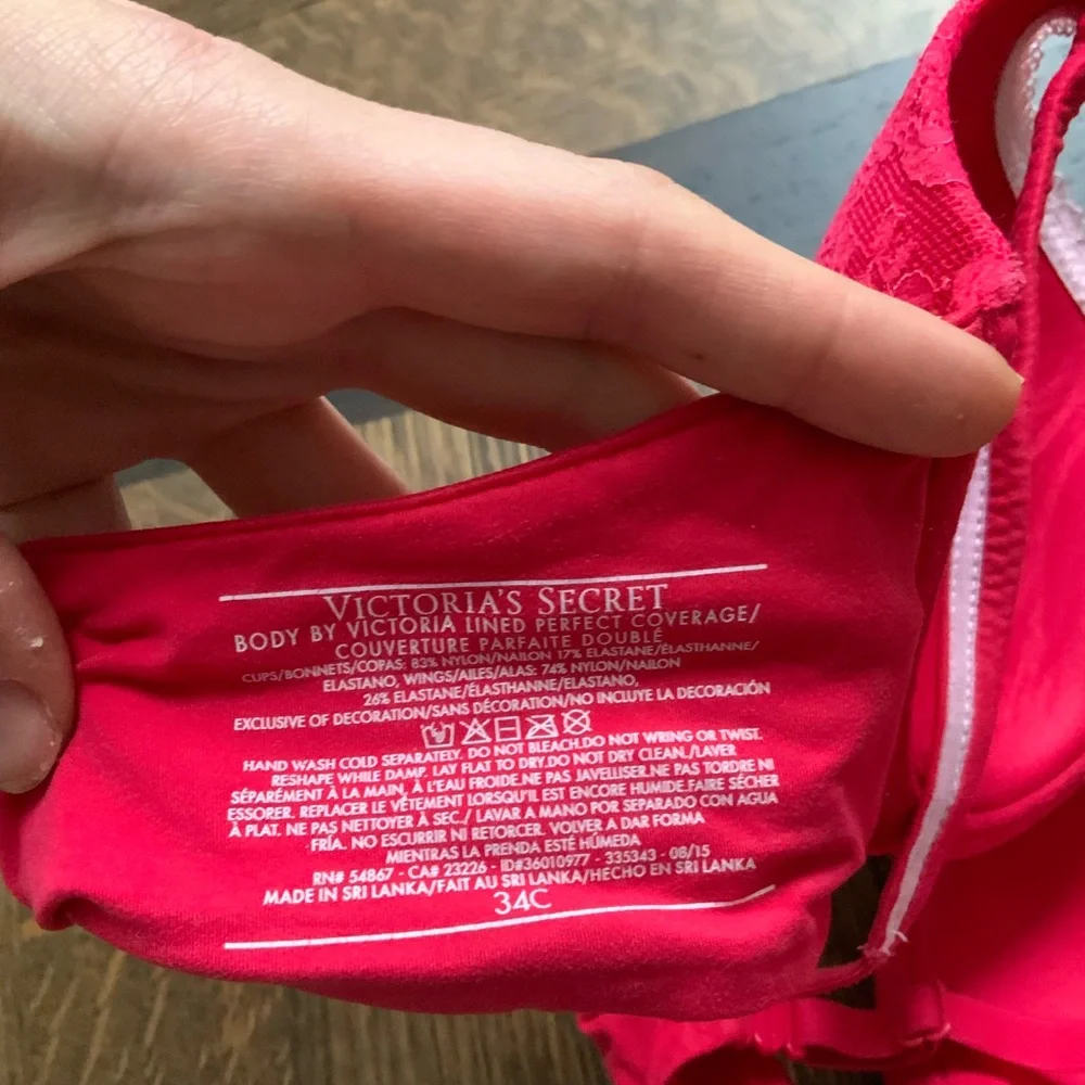 VICTORIA’S SECRET Lined Perfect Coverage Red Lace Bra Women’s 34C Excellent Cond - Picture 5 of 11
